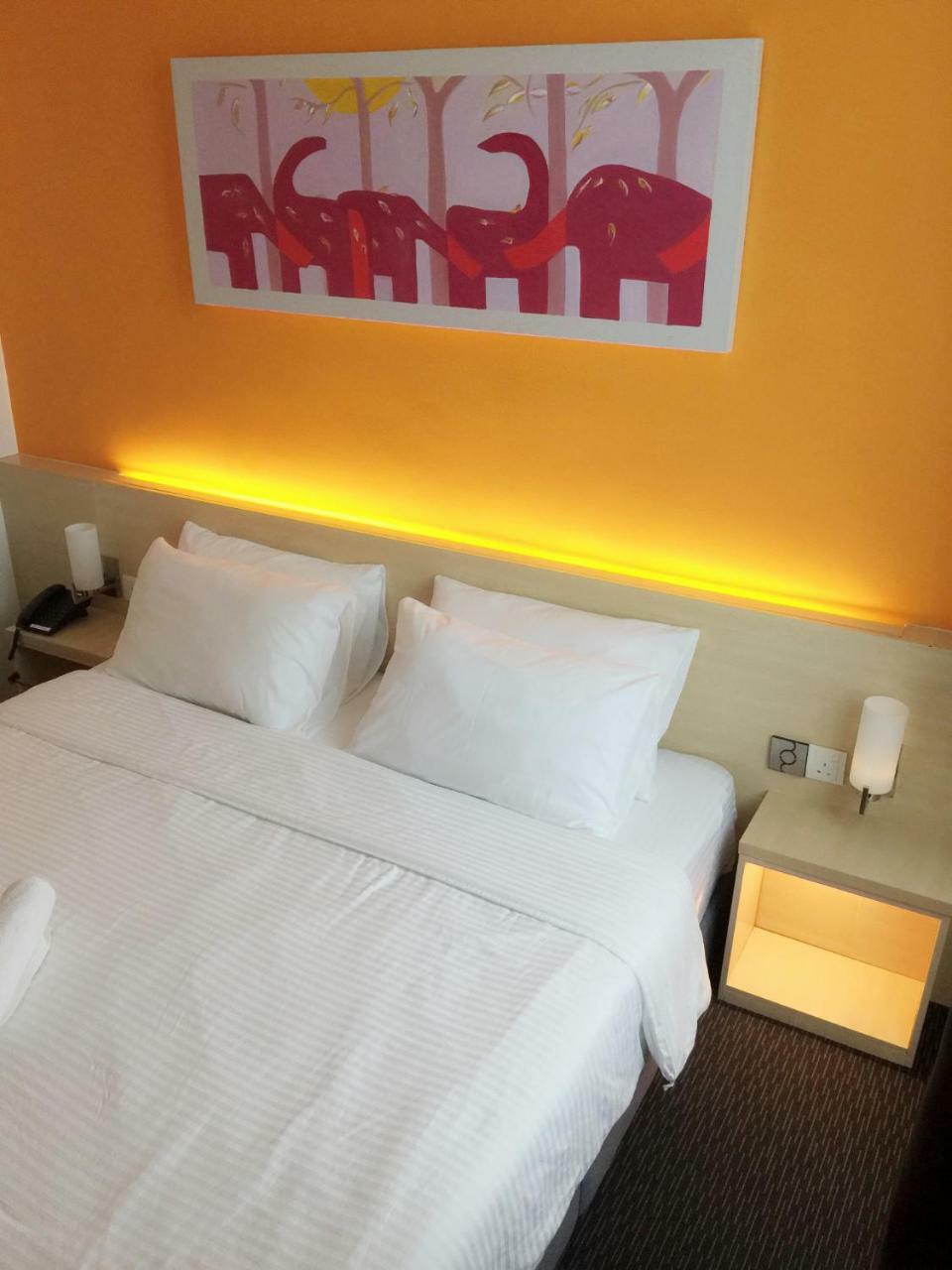 Hotel Jeti Tg Gemok Padang Endau Экстерьер фото
